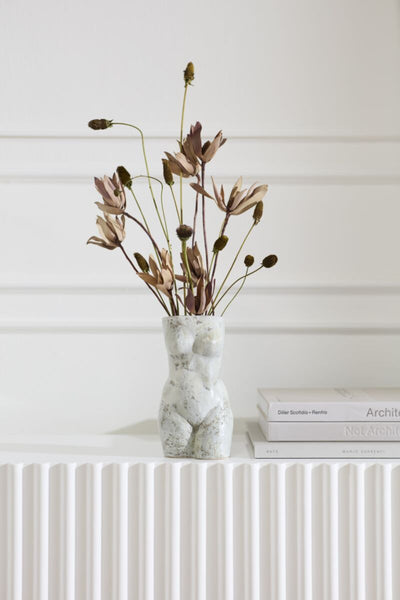 Anora Vase