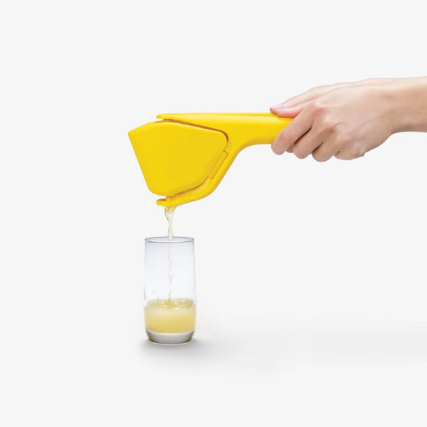 Fluicer- Fold Flat Easy Citrus Juicer|Lemon